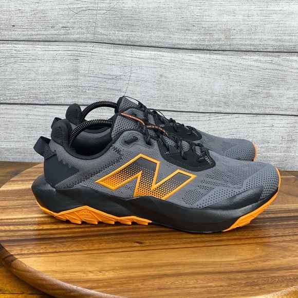 New Balance Dynasoft Nitrel v6 Castlerock Sizzle Trail Running Shoe Men Size 9.5